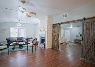 Home Staging Living Room Fixer Upper San Antonio